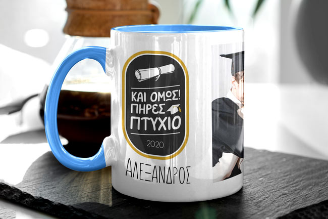 Graduation-mug-mockup-4