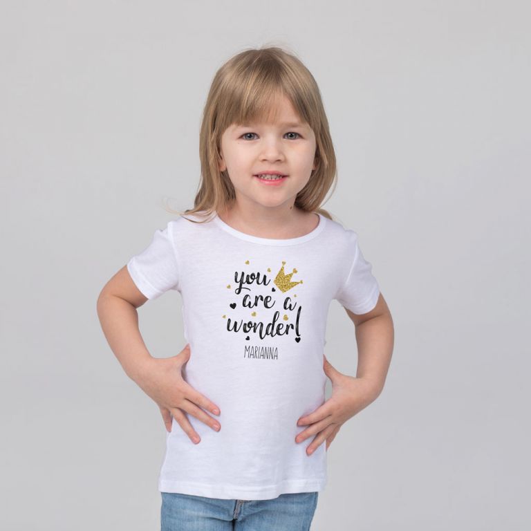 MODEL2-t-shirt-personalized-4109