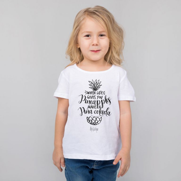 MODEL2-t-shirt-personalized-4172