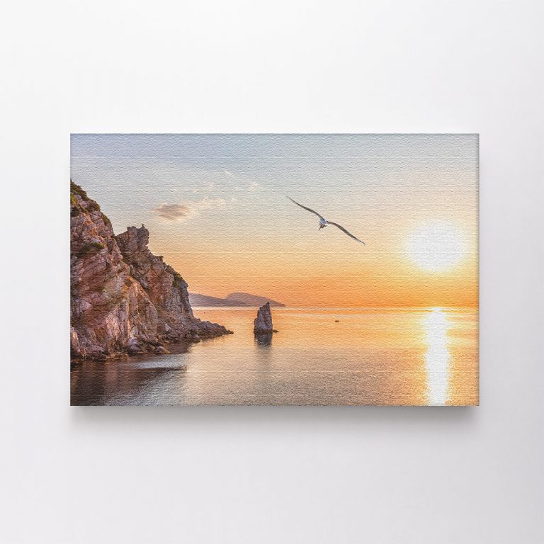 clean-landscape__canvas-01569-black-sea-scenery-near-swallow-nest