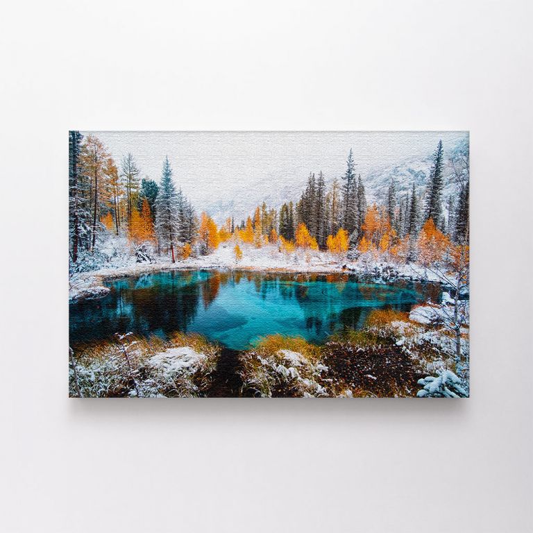 clean-landscape__canvas-01609-fantastic-blue-geyser-lake-autumn-forest