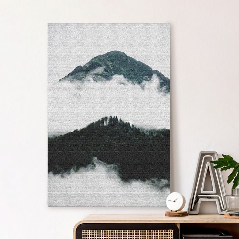 pinakas-se-kamva-kathetos-saloni-b2-11508-white-n-green-mountain-cloud