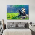 pinakas-se-kamva-orizontios-krevatokamara-h-03575-mother-panda-her-baby-snuggling-eating