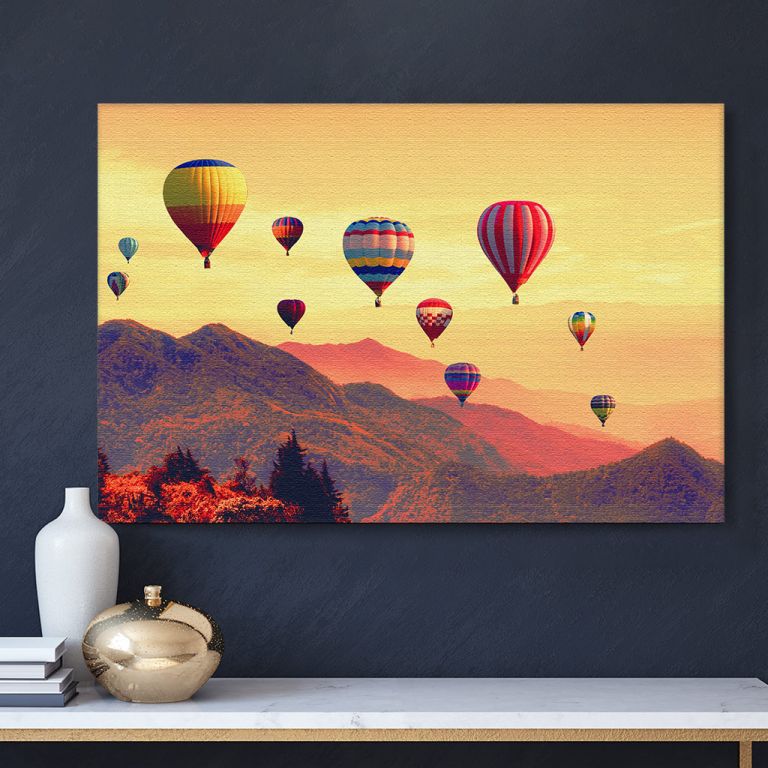 pinakas-se-kamva-orizontios-saloni-h-01623-hot-air-balloon-above-high-mountain