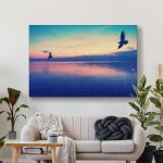 pinakas-se-kamva-orizontios-saloni-q-03521-birds-flying-over-silent-sea-abstract