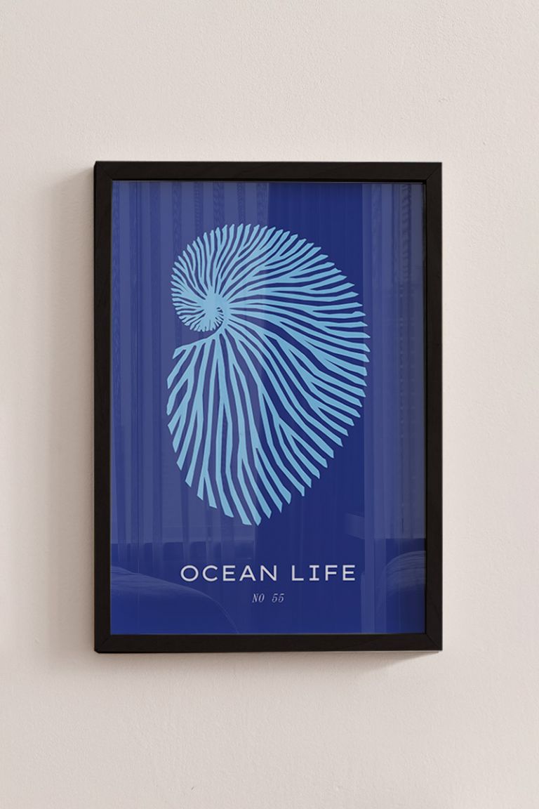 myikona-poster-frame-color-black_-00641.jpg