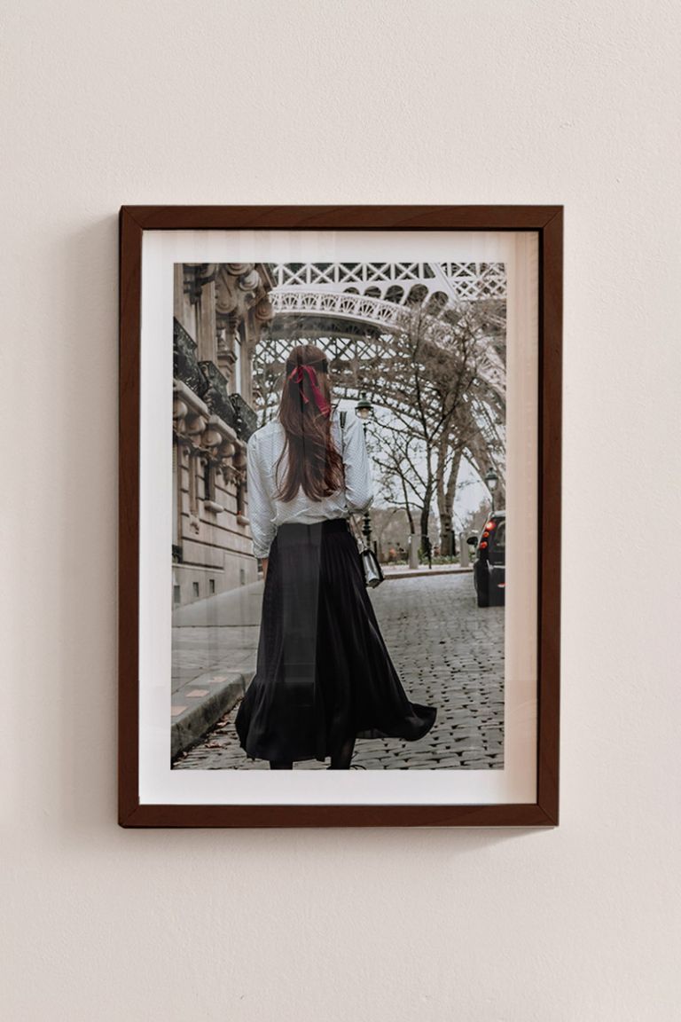 myikona-poster-frame-color-walnut_-00910.jpg