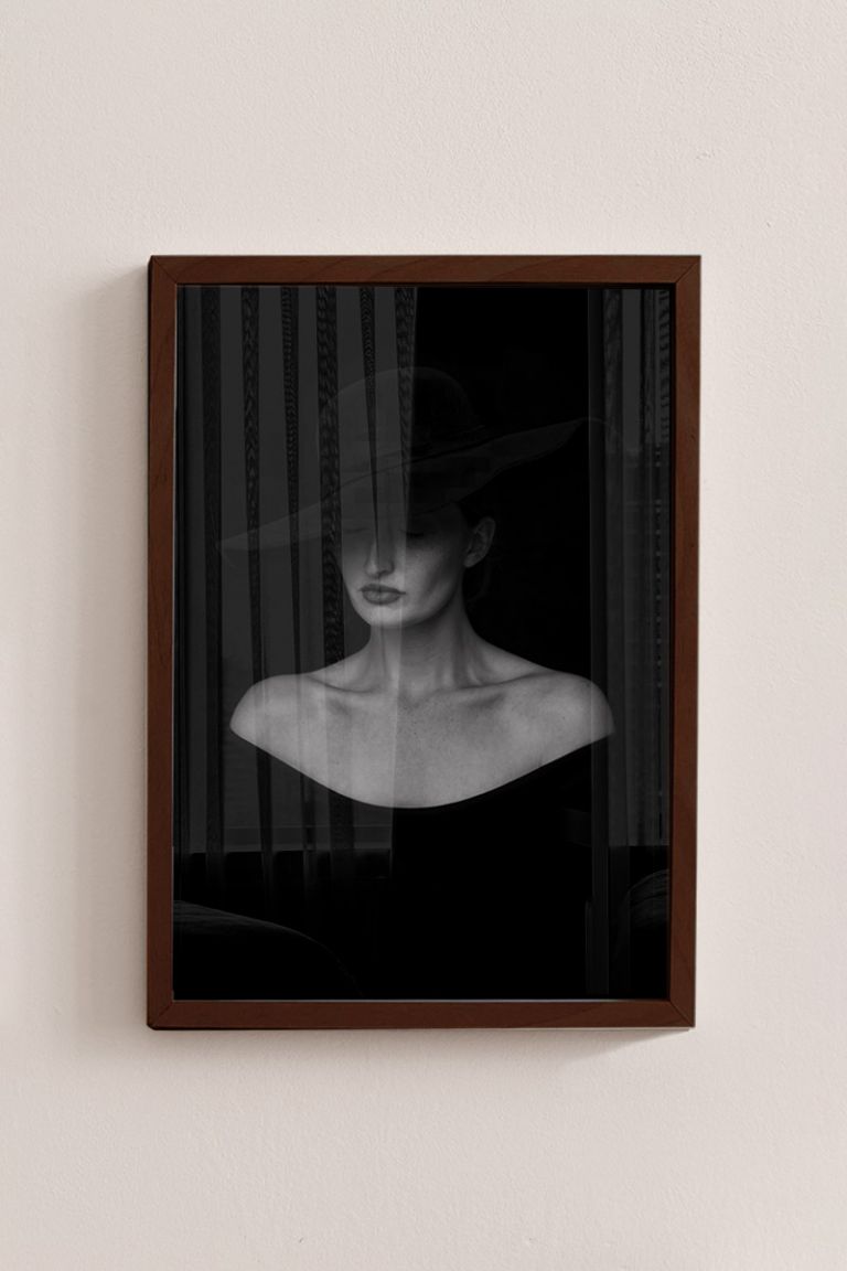 myikona-poster-frame-color-walnut_-00912.jpg