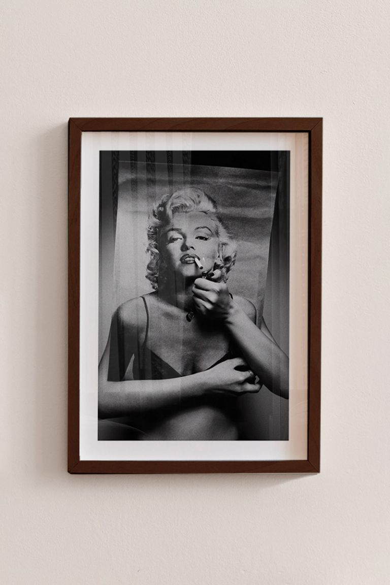 myikona-poster-frame-color-walnut_-00939.jpg