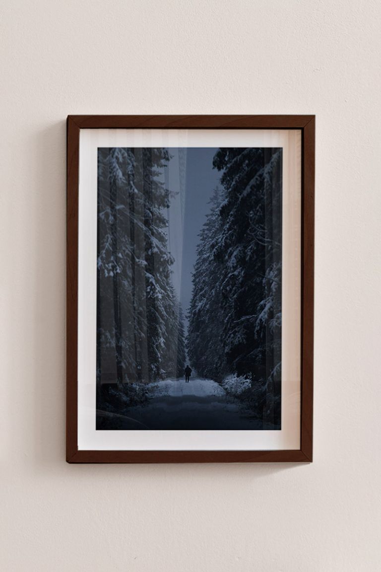 myikona-poster-frame-color-walnut_-01004.jpg