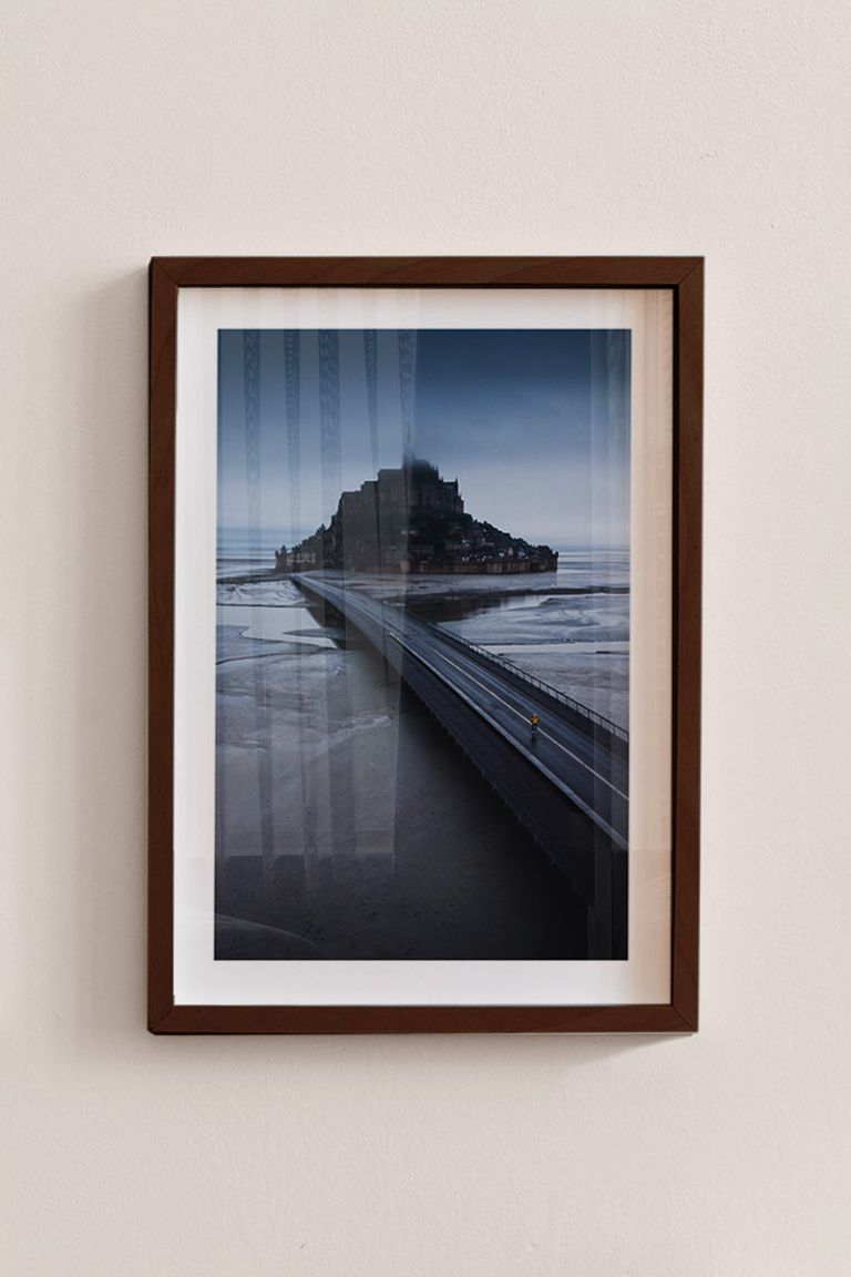 myikona-poster-frame-color-walnut_-01006.jpg