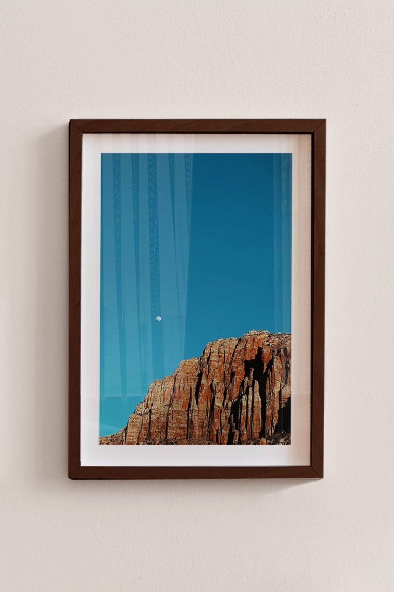 myikona-poster-frame-color-walnut_-01075.jpg