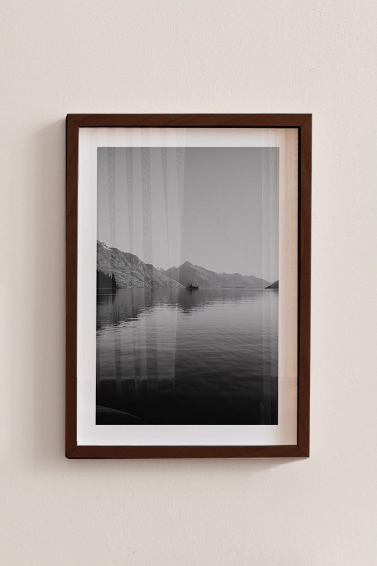 myikona-poster-frame-color-walnut_-01220.jpg