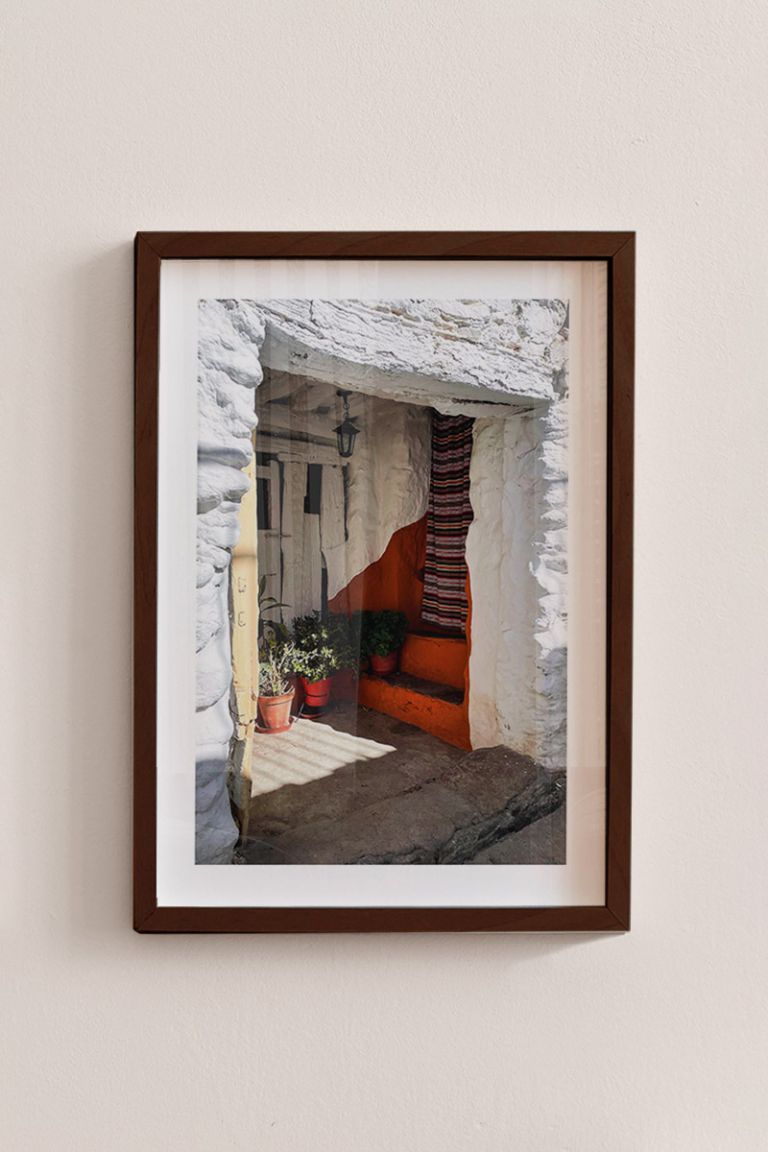 myikona-poster-frame-color-walnut_-01274.jpg