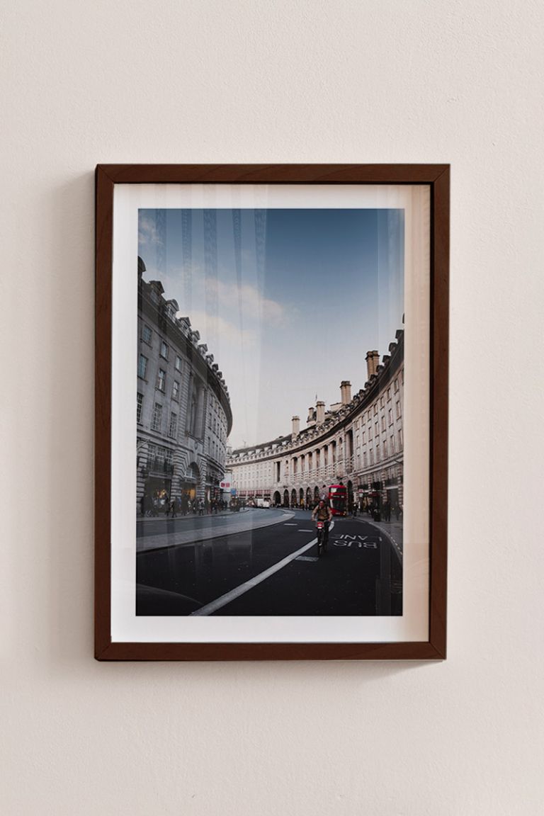 myikona-poster-frame-color-walnut_-01295.jpg