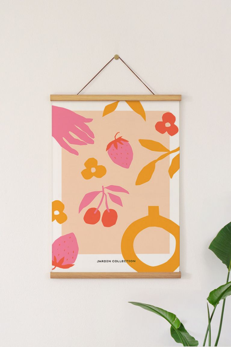 myikona-poster-type-with-hanger_-00406.jpg