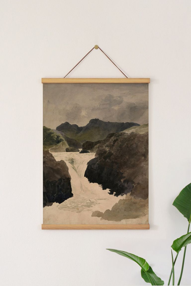 myikona-poster-type-with-hanger_-00852.jpg