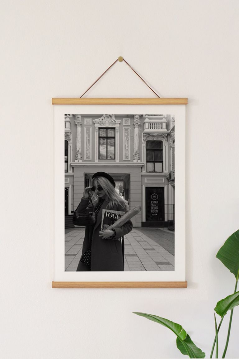 myikona-poster-type-with-hanger_-00942.jpg