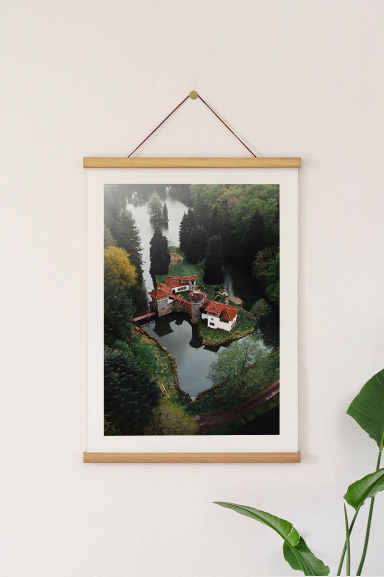 myikona-poster-type-with-hanger_-01005.jpg