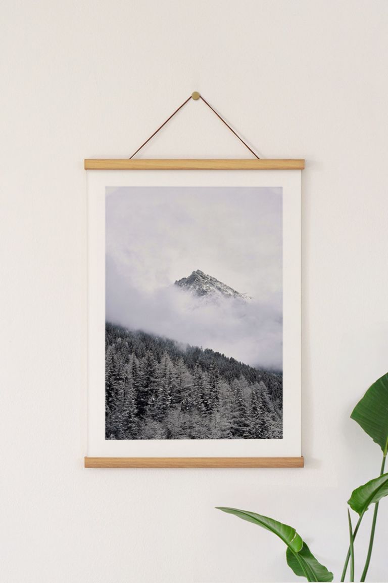 myikona-poster-type-with-hanger_-01014.jpg