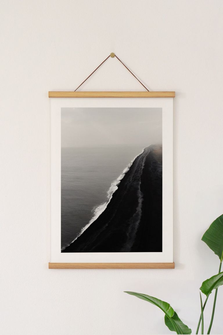 myikona-poster-type-with-hanger_-01202.jpg