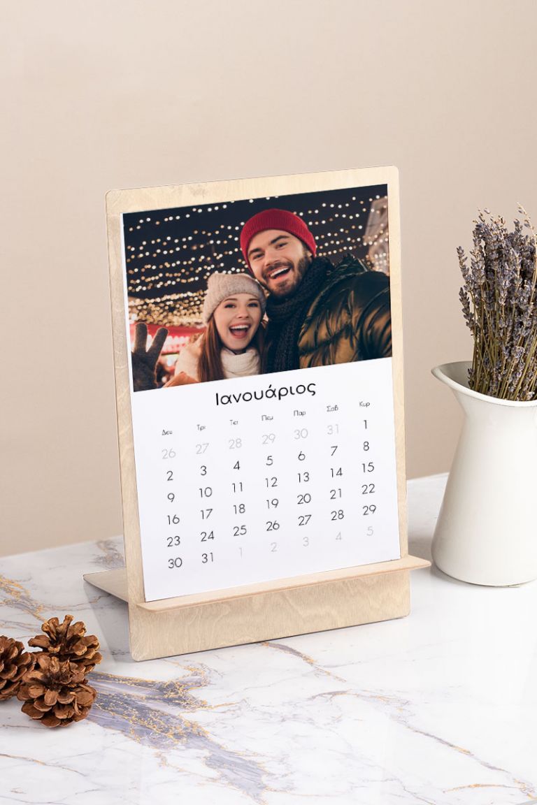 wooden-calendar-plexi-big-portrait-white-a-p2-white