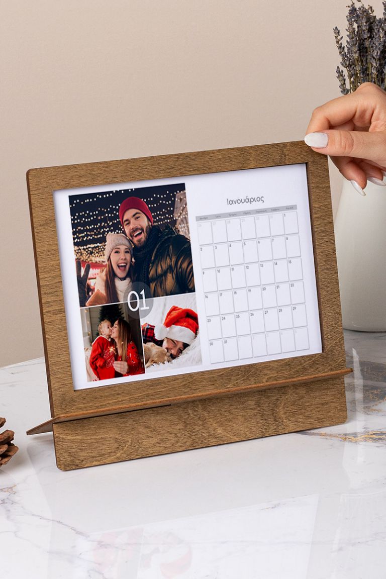 wooden-calendar-plexi-frame-d-0001