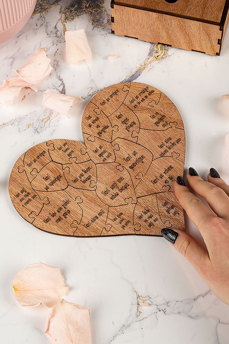 love-puzzle-wooden-heart-complex-b