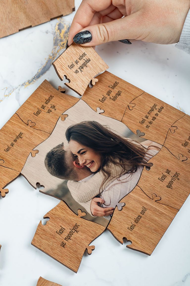 wooden-puzzle-square-frame-e