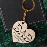 fd-keychain-wooden-heart-b-dad