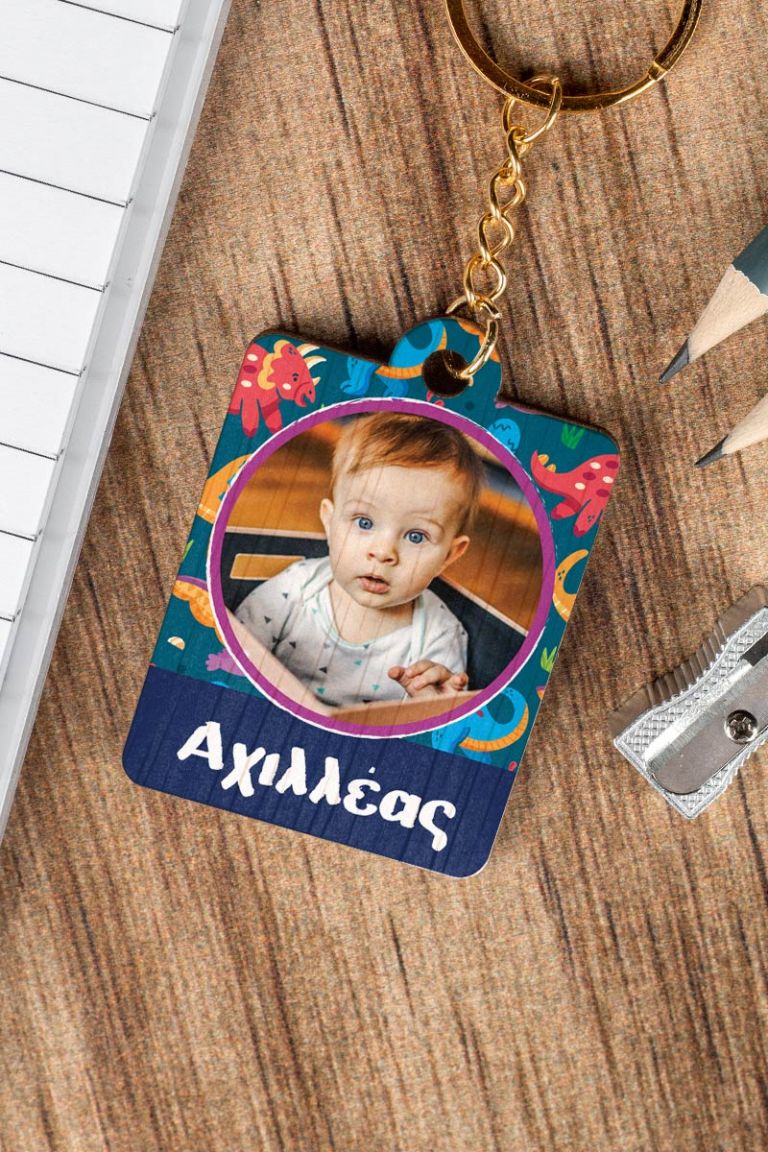 myikona-back-to-school-mprelok-tsantas-wood-boy-frame-b-dino-photo