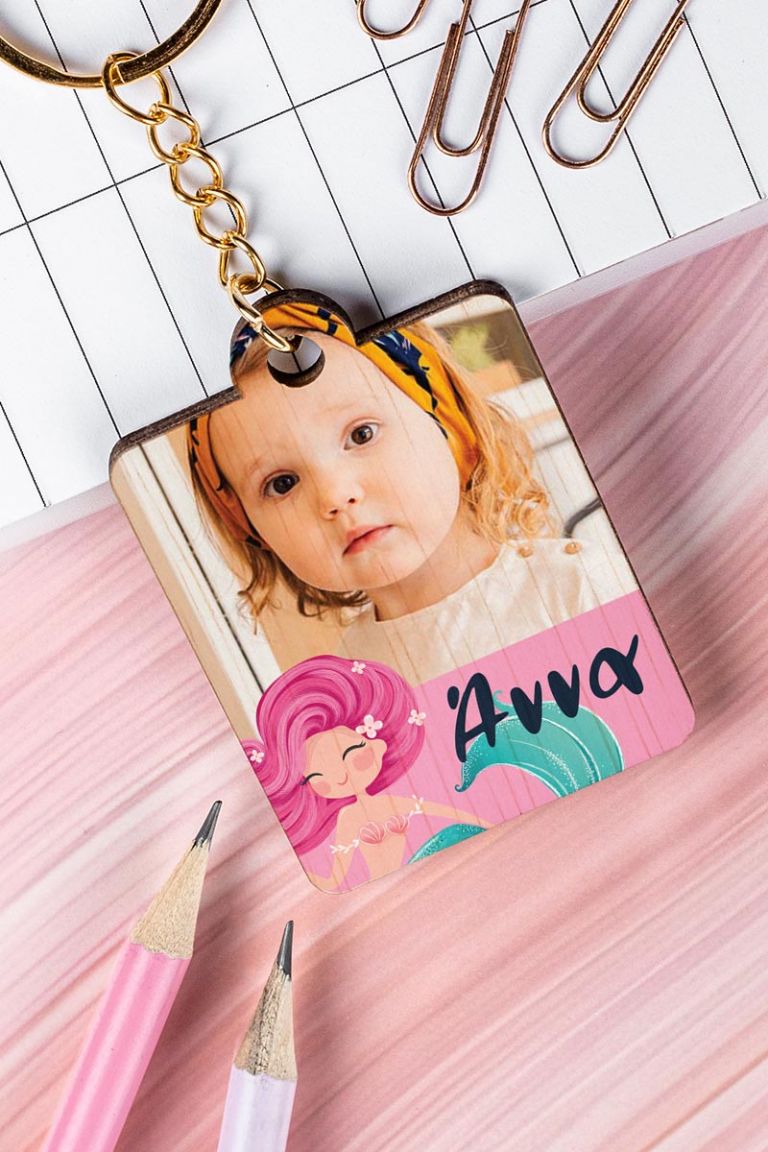 myikona-back-to-school-mprelok-tsantas-wood-girl-frame-a-mermaid