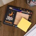 teachers-gifts-myikona-post-it-holder-horizontal-b-Skate