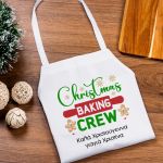 woman-approns-white-d-baking-crew