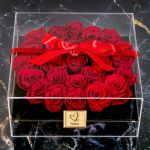 myikona-forever-rose-red-bouquete-sq-e-monogram